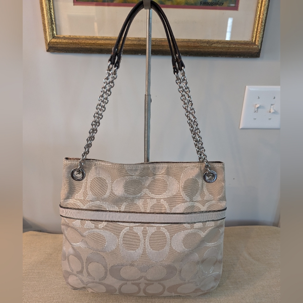 Coach Poppy G1282-21161 Metallic Tote Tan/Beige With Chain Strap  Good Condition